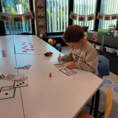 7
